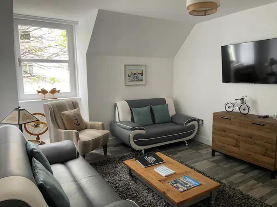 The Holiday Hoose Kinghorn Exteriör bild