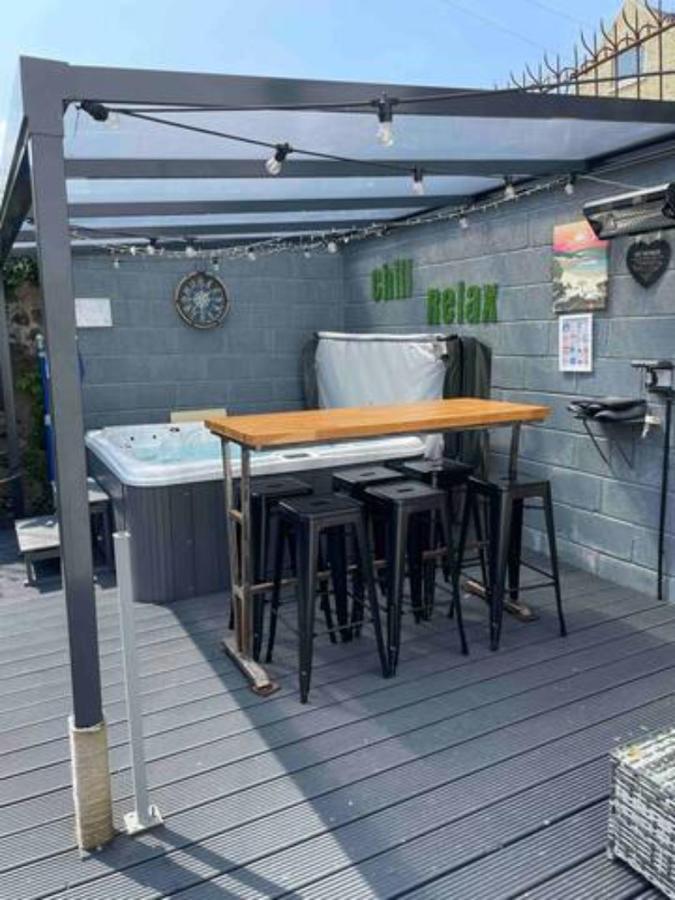 The Holiday Hoose Kinghorn Exteriör bild